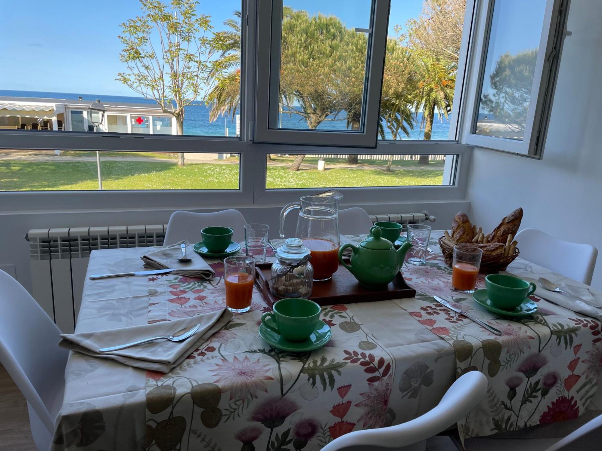 Apartamento Comillas Beach エクステリア 写真